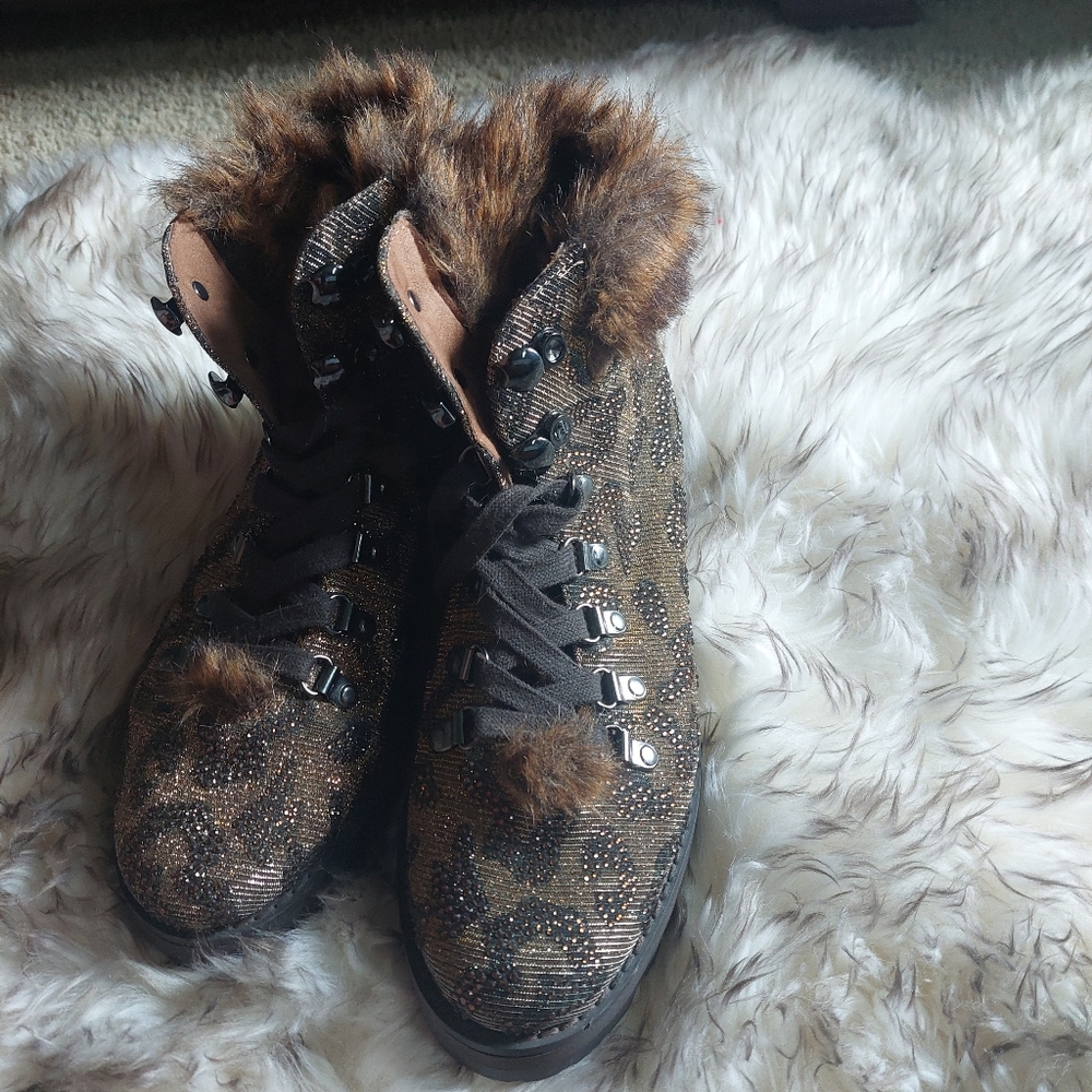 Jessica Simpson booties size 8.5
